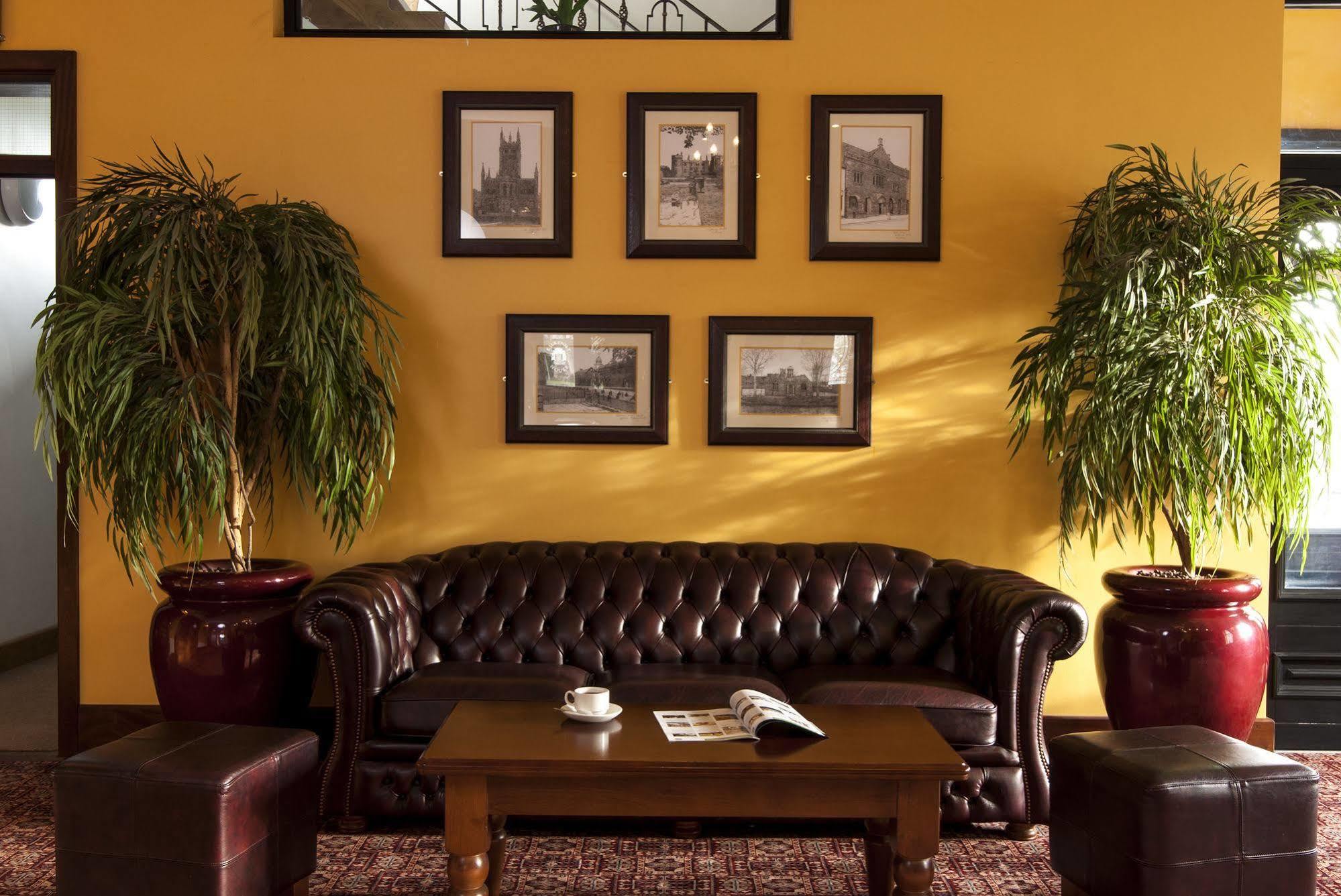 House Boutique 3*