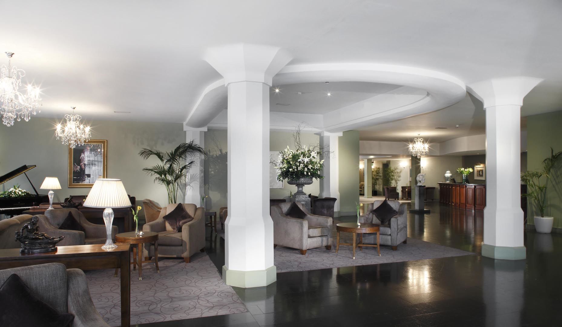 Newpark Hotel 4*