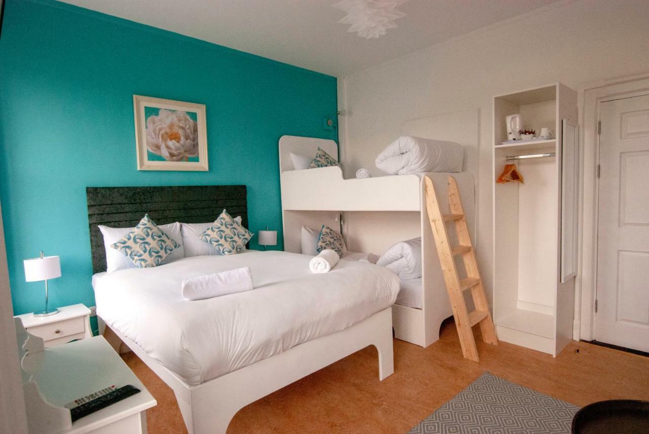 Guest house The Village Campus *