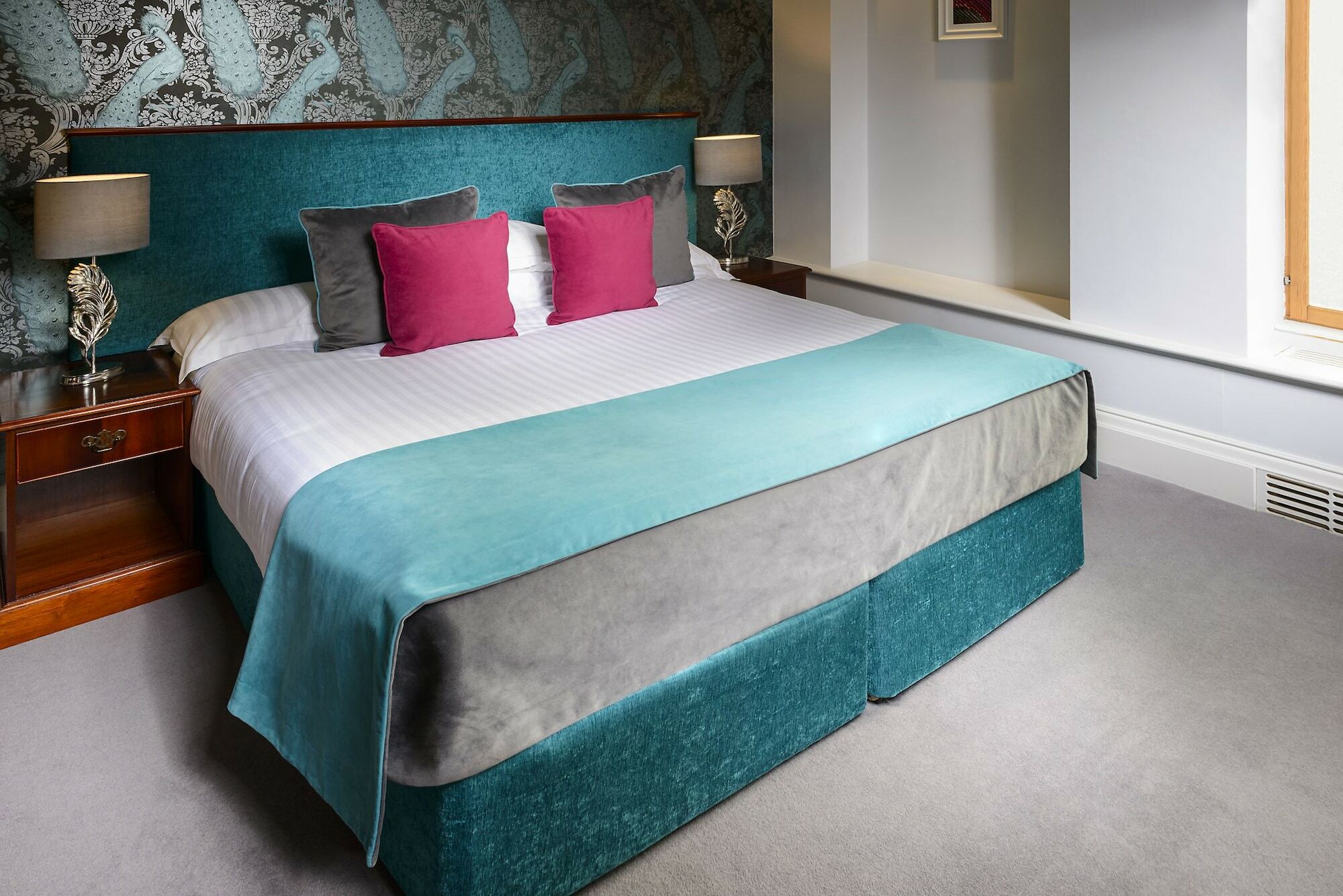 Hibernian Hotel
