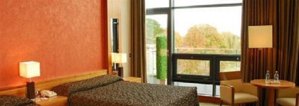 Newpark 4*