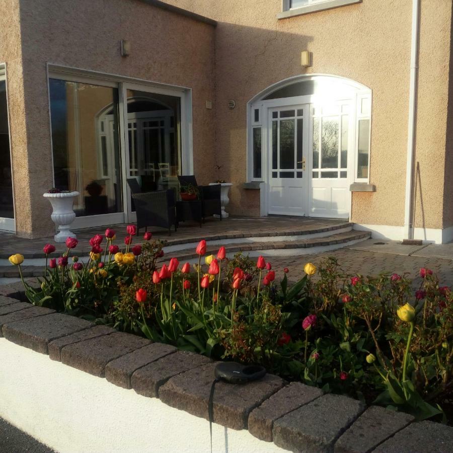 Tig Na Coille Country House Country house *