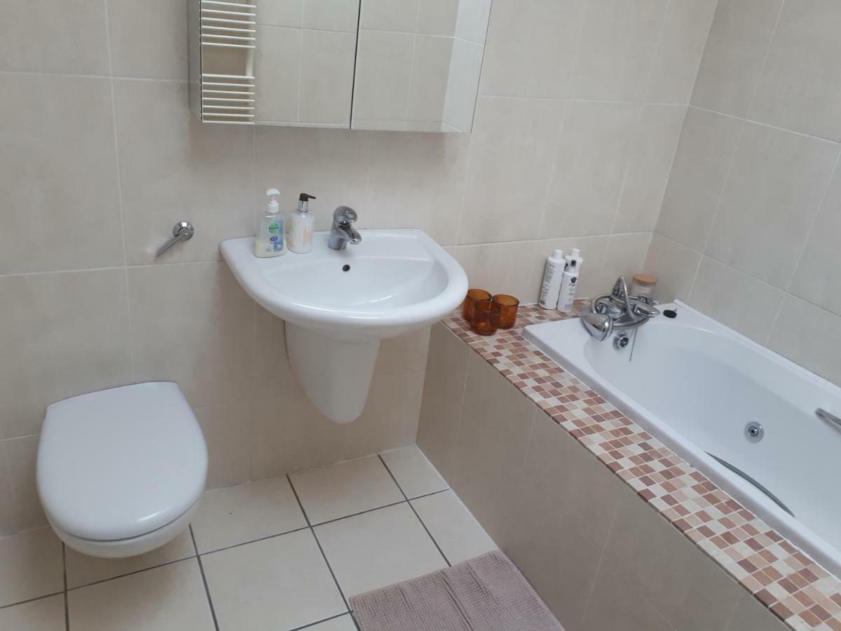 Luxurious Penthouse 1 , Centre *
