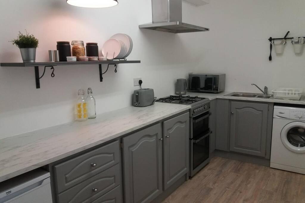 Self Catering Family In