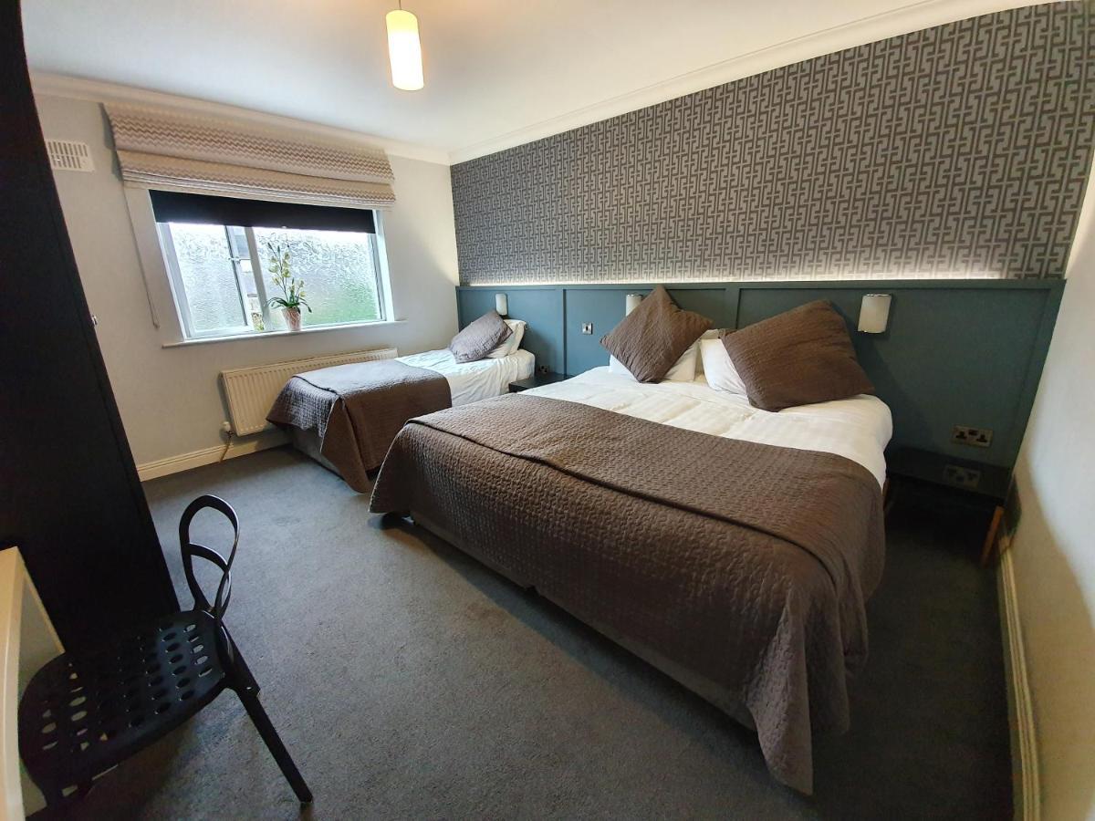 Billy Byrnes Bar & Guestrooms Guest house *