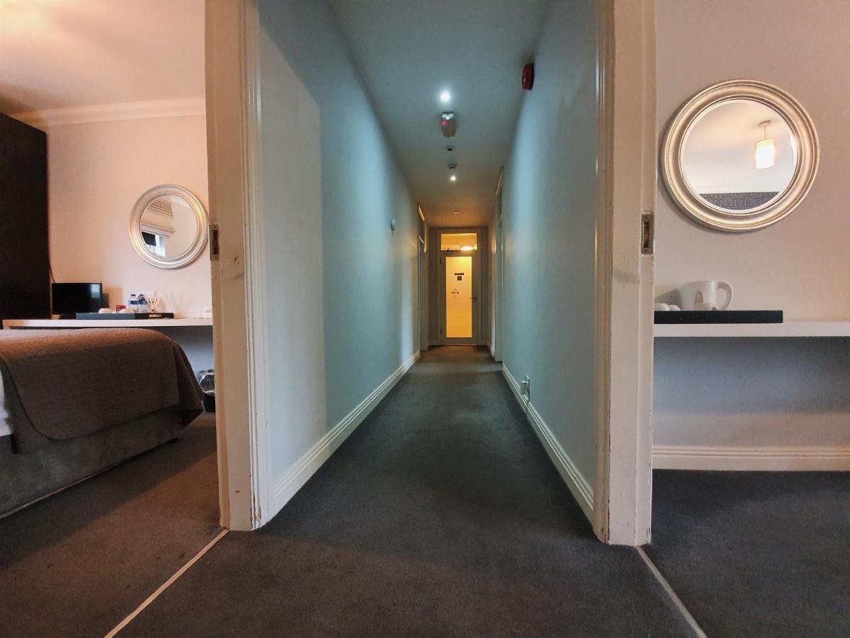 Billy Byrnes Bar & Guestrooms Kilkenny