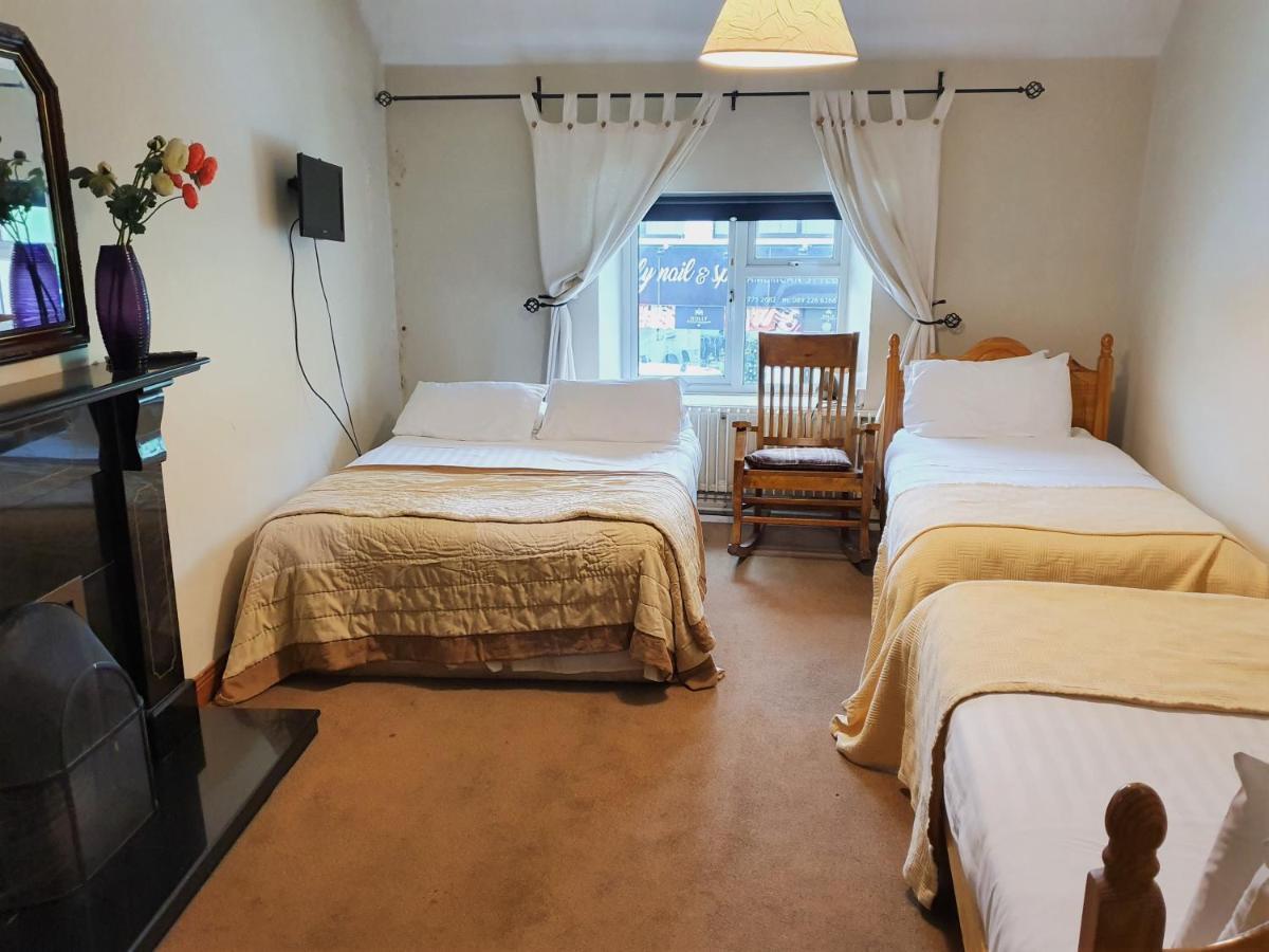 Guest house Billy Byrnes Bar & Guestrooms Kilkenny